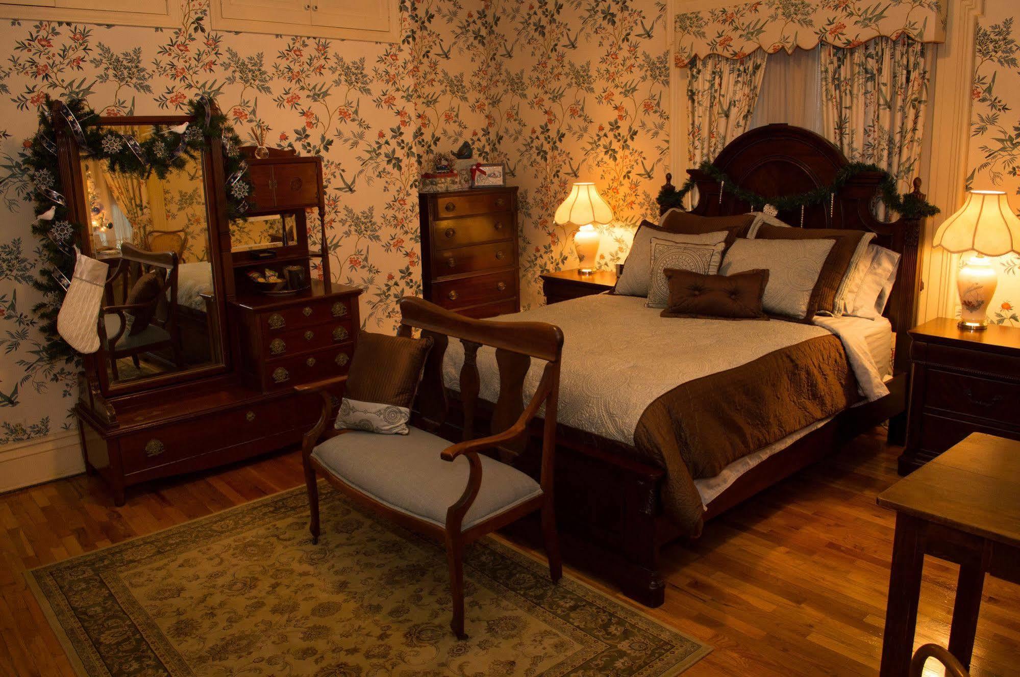 Silver Heart Inn & Cottages Independence Bagian luar foto